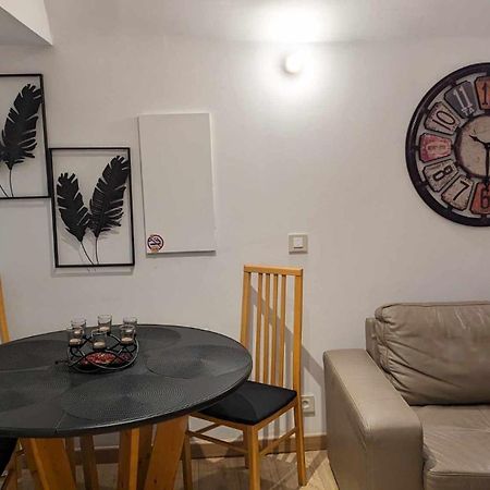 Appartement 30M² Pourrieres Exterior foto