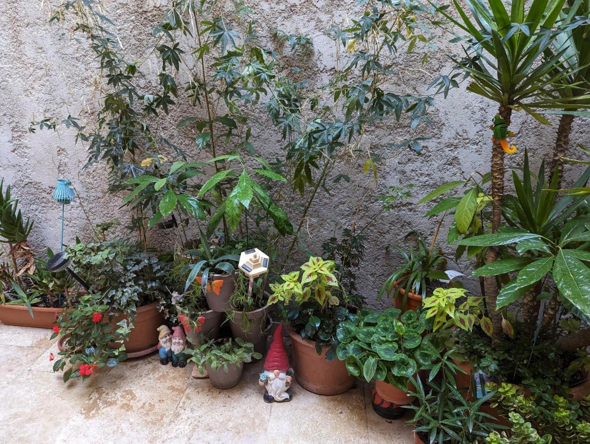 Appartement 30M² Pourrieres Exterior foto