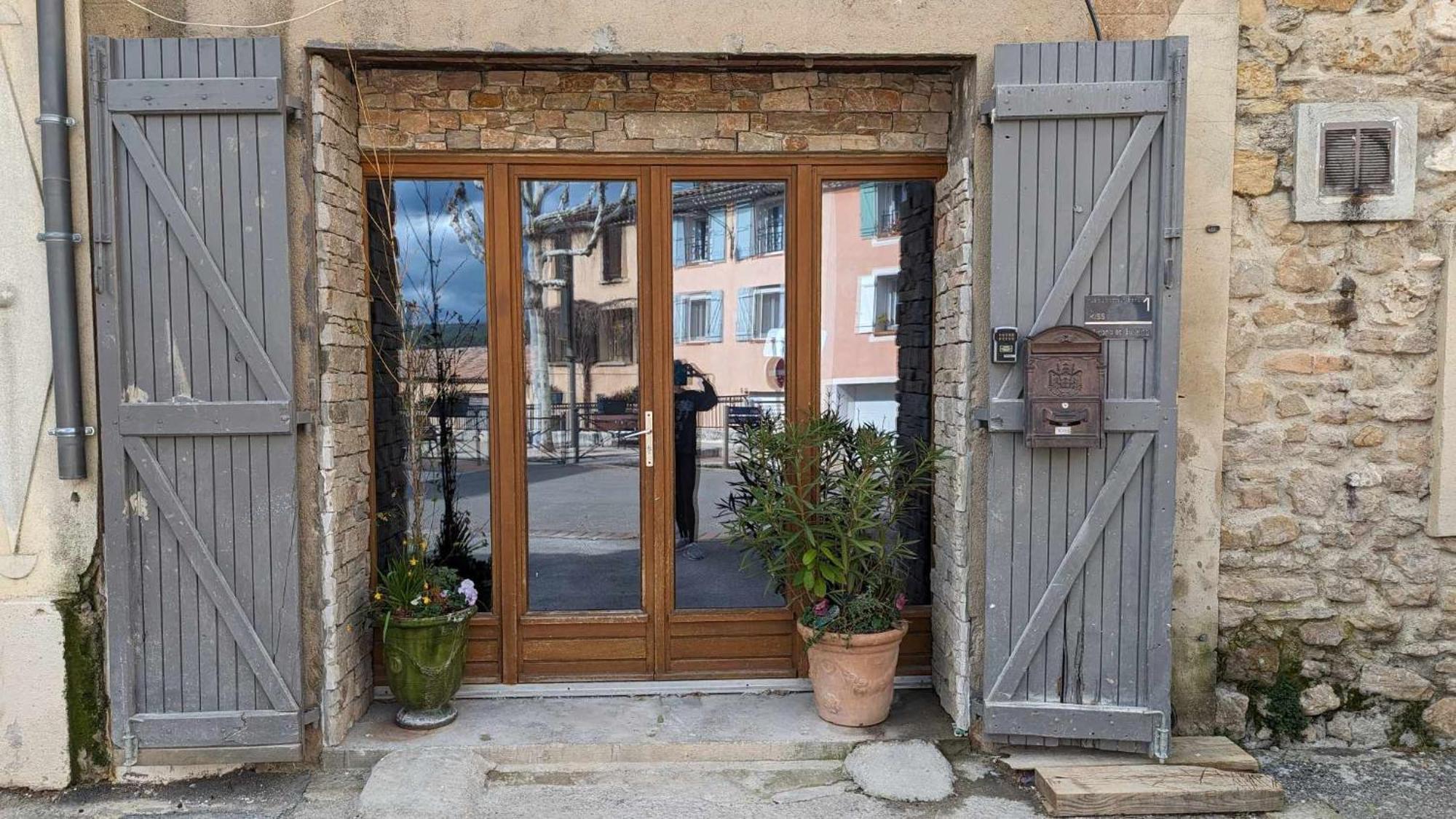 Appartement 30M² Pourrieres Exterior foto